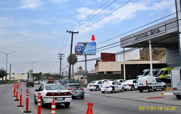 Espectacular BCN003S1 en Blvd. Insurgentes #34, Fracc. Los Álamos, Tijuana de One Marketing