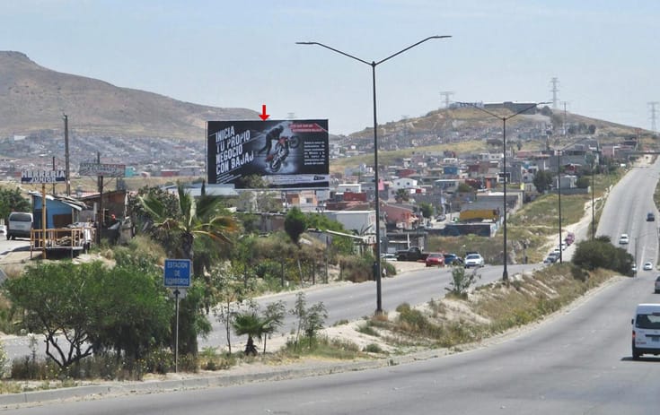 Espectacular BCN007P1 en Nueva Aurora, Tijuana, Baja California de One Marketing