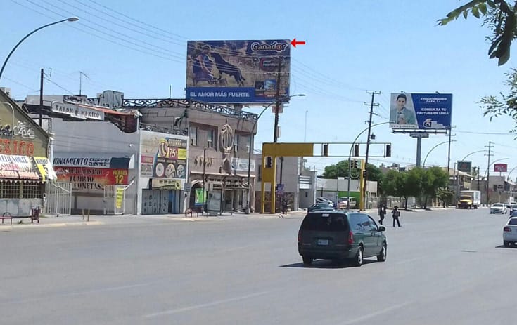 Espectacular CHI001P1 en Paseo Triunfo de La República #4509, Monumental, Ciudad Juárez de One Marketing