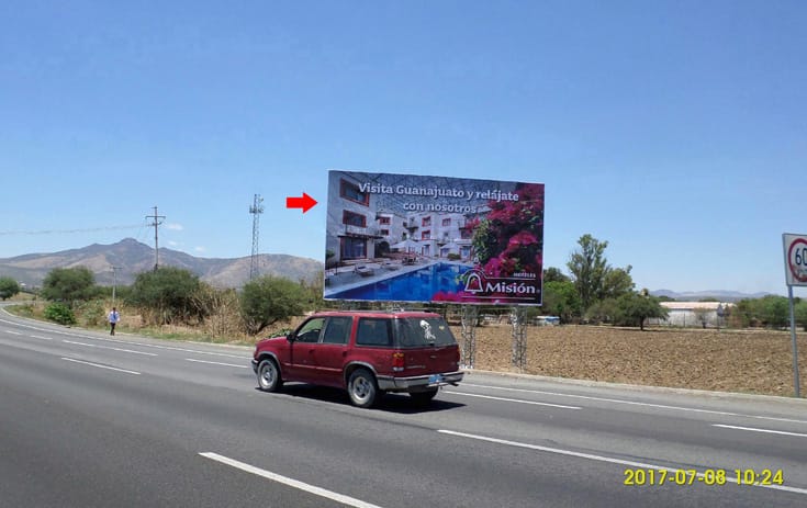 Espectacular GTO018O1 en Centro, Silao, Guanajuato de One Marketing