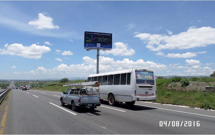 Espectacular GTO068S1 en Carr. Irapuato-Silao Km. 136, Ejido Cañada Bustos, Silao de One Marketing