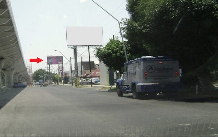 Espectacular JAL074O1 en La Loma, Guadalajara, Jalisco de One Marketing
