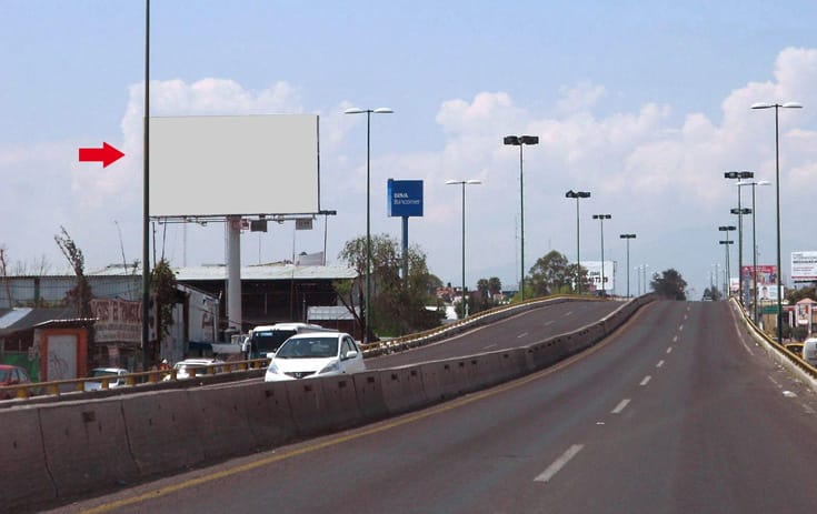 Espectacular MCH005S1 en Periférico Paseo de La República #318, Tzindurio de Morelos, Morelia de One Marketing