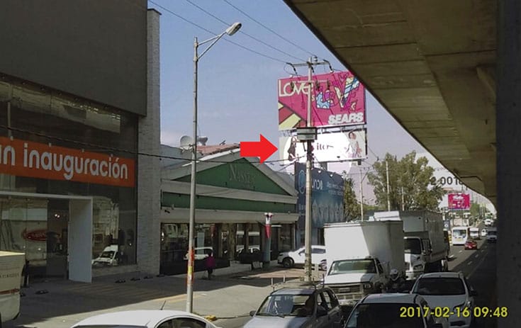 Espectacular MEX025S1 en Blvd. Manuel Ávila Camacho #570 (Inferior) Vitos, El Conde, Naucalpan de Juárez de One Marketing