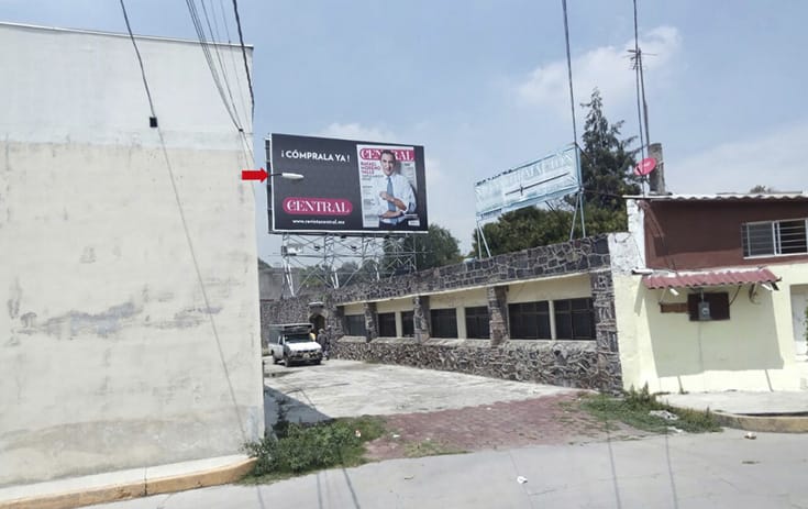Espectacular MEX051N1 en Ecatepec, Estado de México de One Marketing