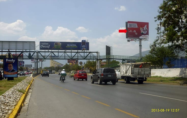 Espectacular NVL035N1 en Monterrey, Nuevo León de One Marketing