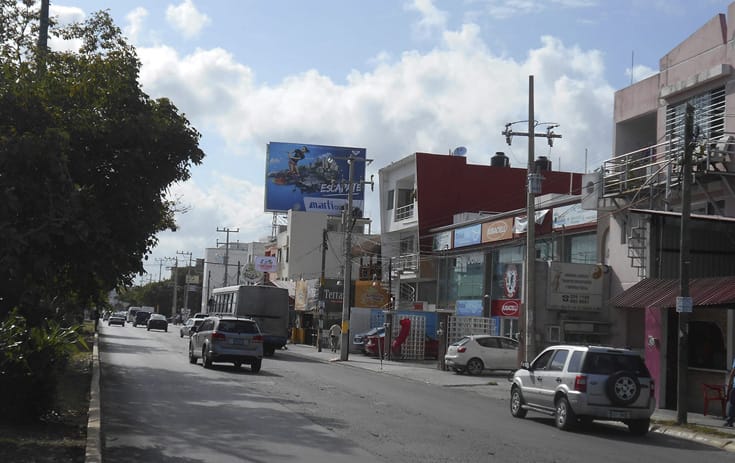 Espectacular QTR046O1 en Sin Nombre, Cancún de One Marketing
