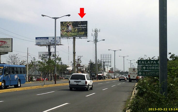 Espectacular VER026N1 en Prol. Miguel Alemán #417, Pedro I Mata, Veracruz de One Marketing