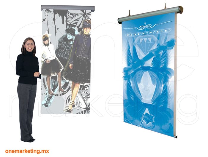 Display tipo Roll Up Colgante Giratorio OM-RU-8 de One Marketing Expo Stands y Displays
