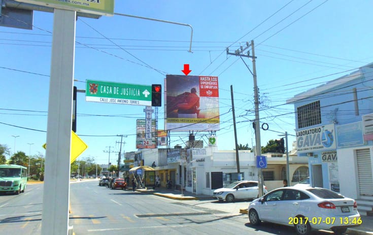 Espectacular CAM008N1 en Av. Central #56 Esq. José A. Torres, San José, Campeche de One Marketing