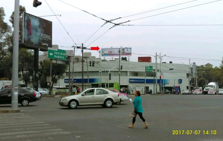 Espectacular MDF163O1 en Azcapotzalco, Ciudad de México de One Marketing