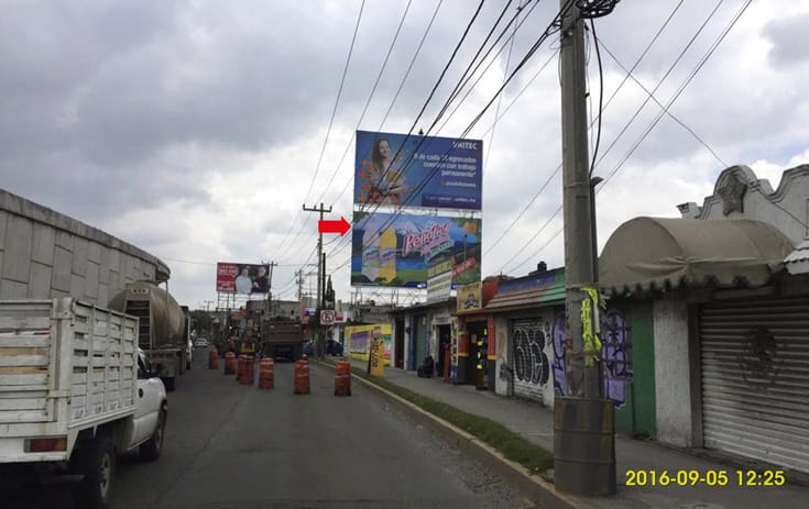 Espectacular MEX130S2 en Magdalena, Toluca, Estado de México de One Marketing