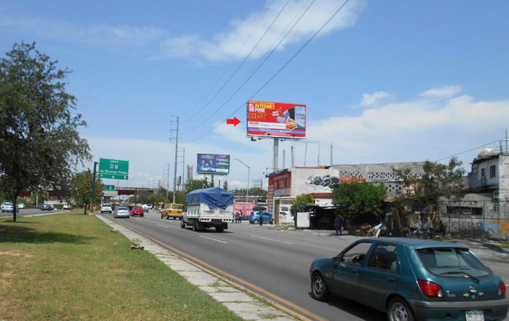 Espectacular NVL013P1 en Buenos Aires, Monterrey, Nuevo León de One Marketing