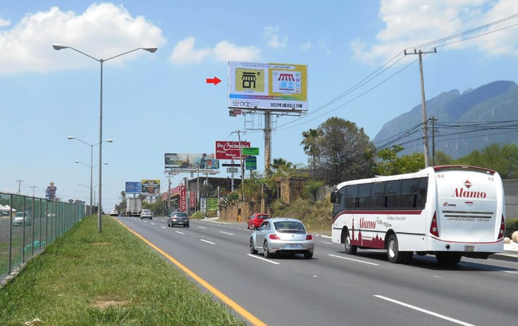 Espectacular NVL063S1 en Carr. Nacional Sn, Los Encinos, Monterrey de One Marketing