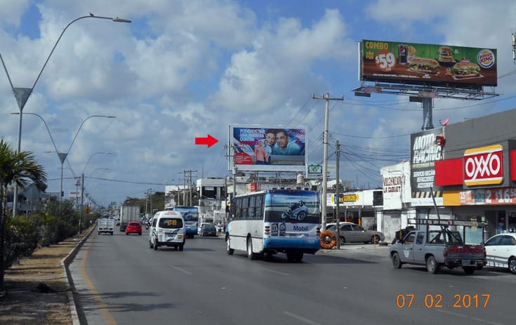 Espectacular QTR002O1 en Benito Juárez, Cancún de One Marketing