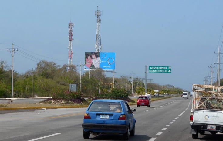 Espectacular QTR026S1 en Benito Juárez, Playa del Carmen, Quintana Roo de One Marketing