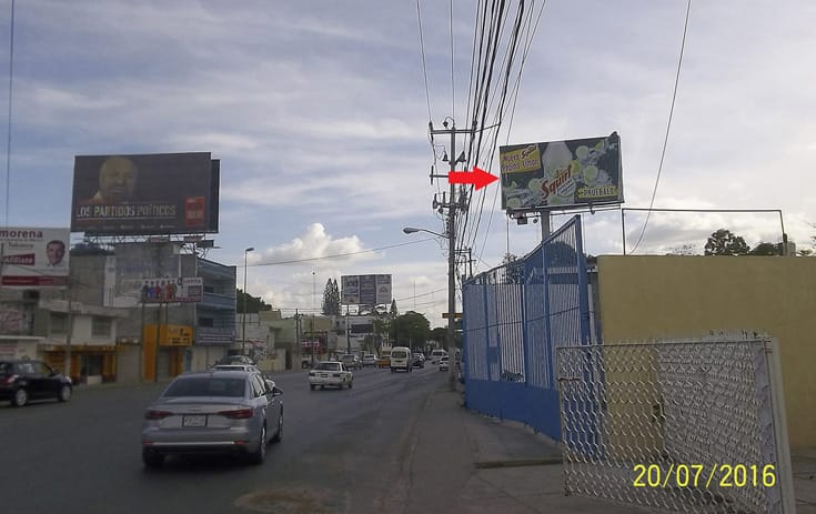 Espectacular TAB009N1 en Villahermosa, Tabasco de One Marketing