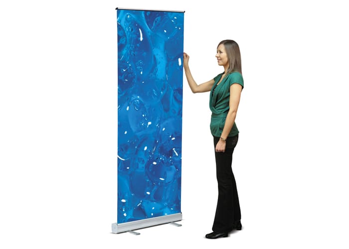 Roll-Up es uno de los tipos de Display disponibles en One Marketing Expo Stands y Displays